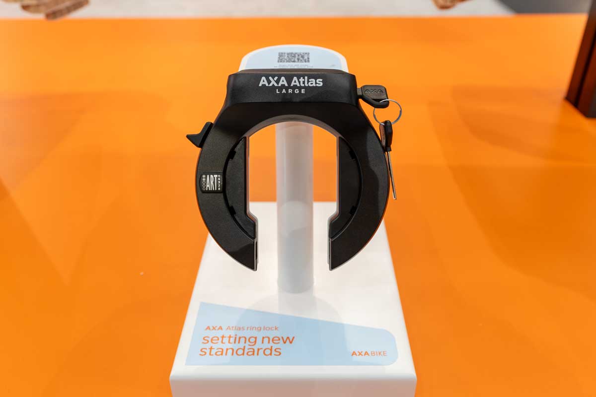 axa atlas 02357